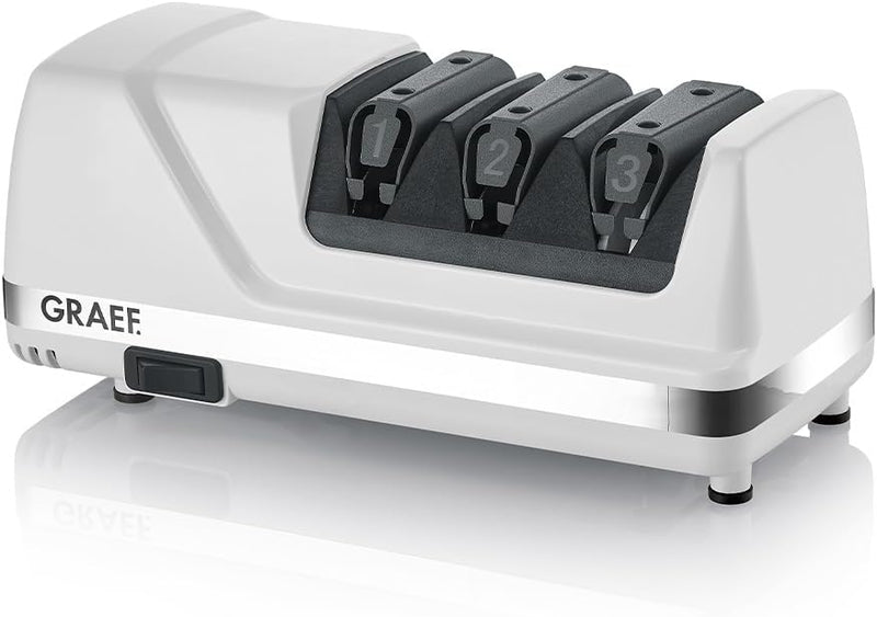 GRAEF. CC120 - Elektrischer Messerschärfer. 3 Stufen. Perfekte Schleifwinkel für 20° Klingen. Diamantbeschichtung. Für Küchen-. Jagd-. Gewerbe-. Wellenschliffmesser. Ultrascharfe Klingen. Weiß